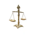 ترازوی عدالت وارداتی