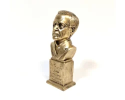 تندیس دکتر امیر ناصر کاتوزیان